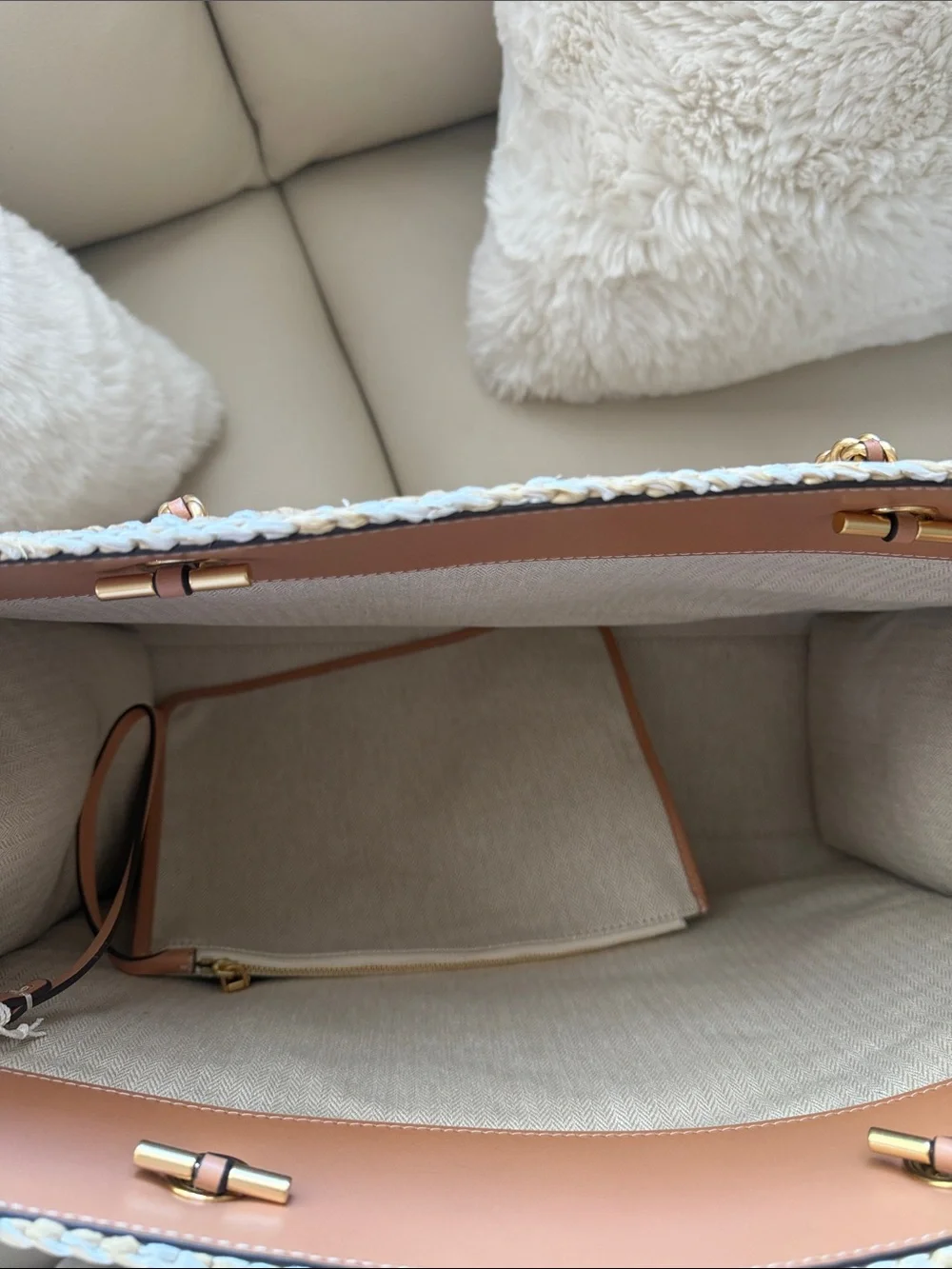 Tory Burch Woven Straw Logo Tote in Natural and Beige